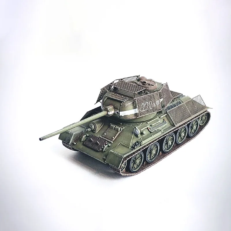 

Модель бака в масштабе 63166, Советская фотосессия/85 T34 1/72 Готовая модель