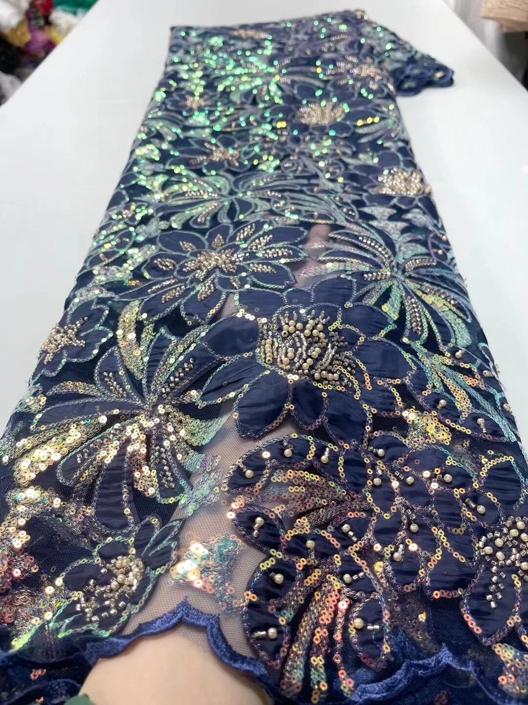 

Luxury New African Materials 2023 Latest Heavy Beaded Green Lace Embroidery Sequins Wedding Dress For Women Mesh Fabric 5yards