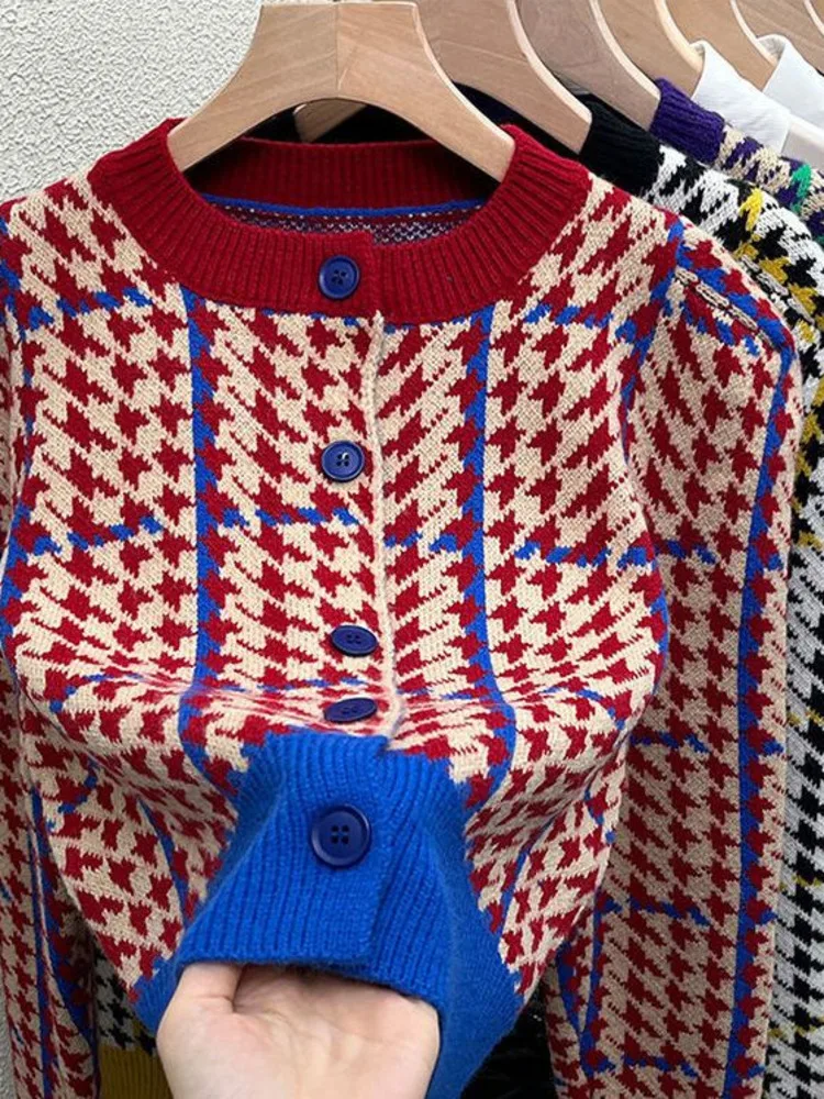 

Женский винтажный свитер с принтом «гусиные лапки»