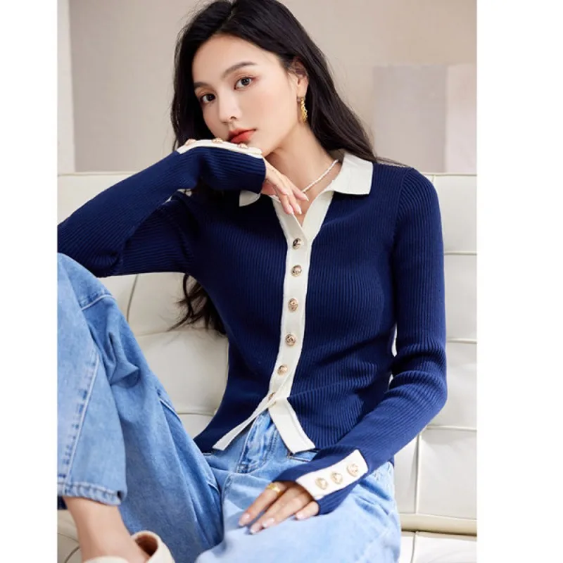 

2022 Autumn Knitwear Women's Design Sense Small Contrast Color Lapel Slim Knit Tops