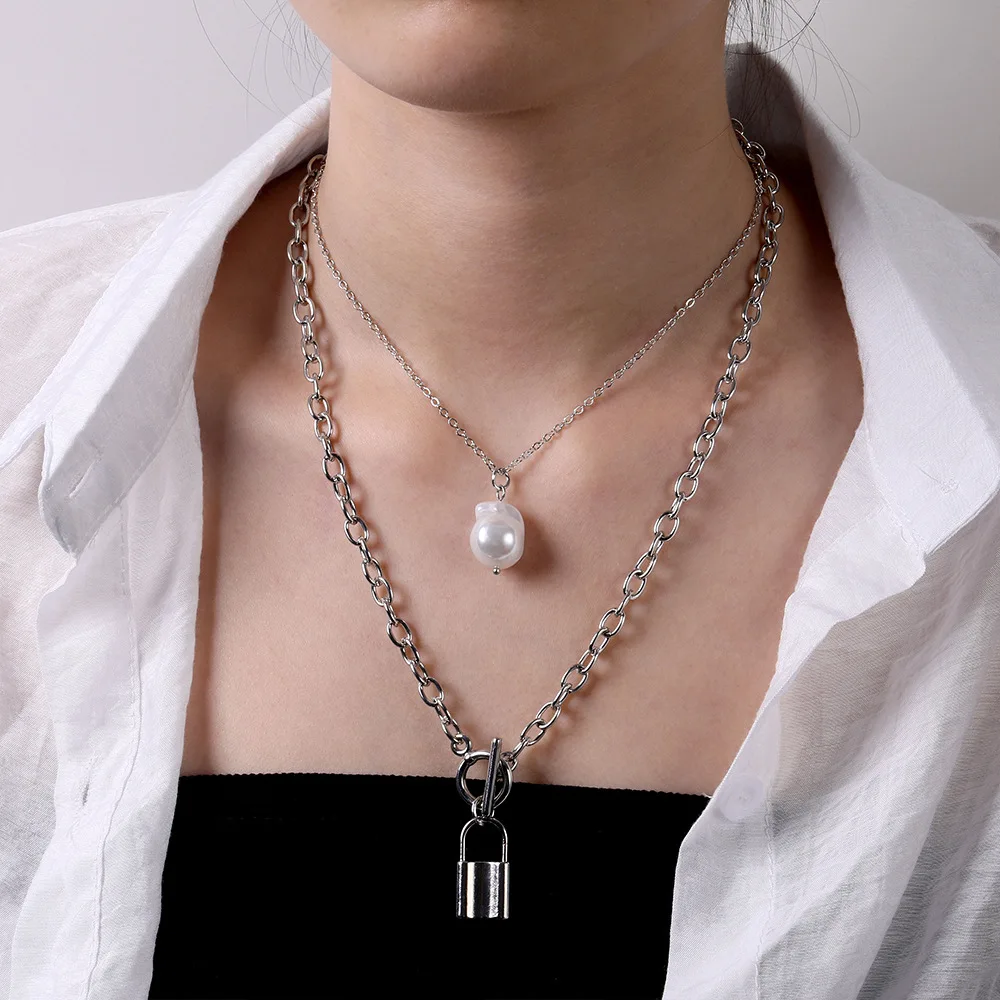 

2022 New Double Layer Pearl Necklace Women Fashion Thick Metal Chain Vintage Baroque Punk Necklace Choker Lock Pendant Jewelry