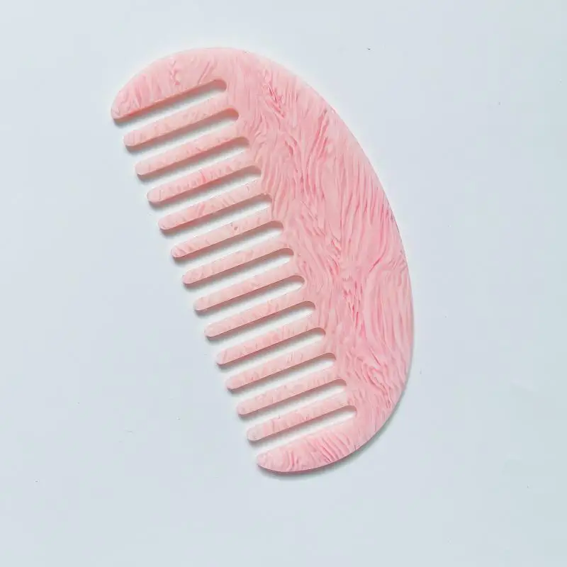 

Новая женская расческа для волос