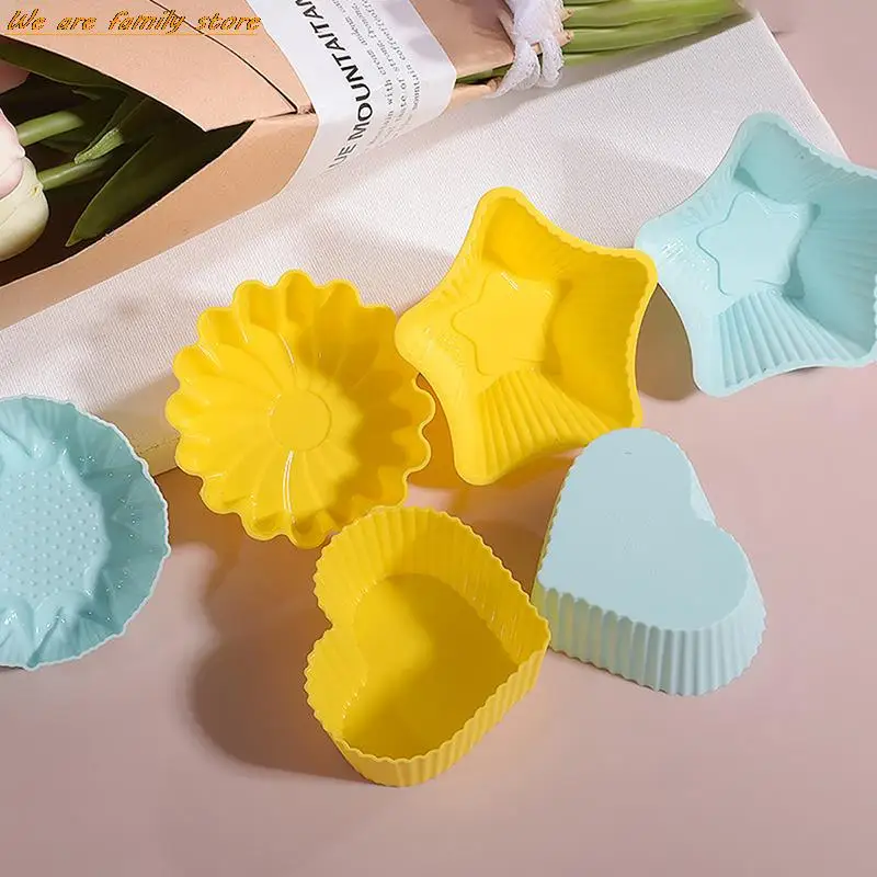 

NEW 1pcs Silicone Cupcake Muffin Baking Mold Nonstick Heat Resistant Reusable Silicone Hear CupCake Molds DIY Supplies