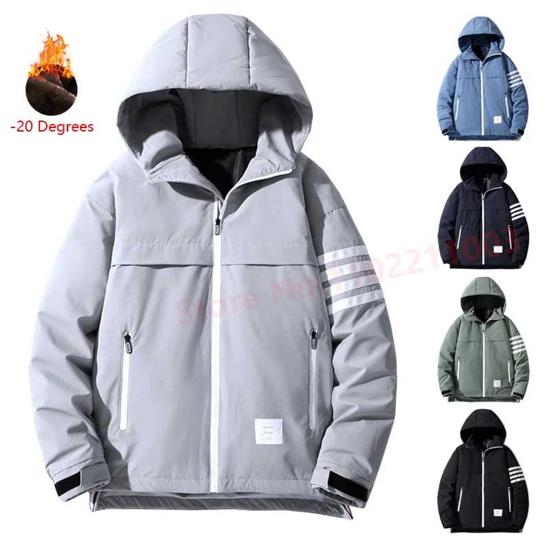 Мужской пуховик с капюшоном теплая парка длинными рукавами и несколькими