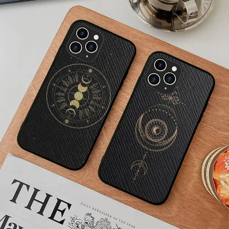 

Witches Moon Tarot Mystery Totem Phone Case Hard Leather Case for iPhone 11 12 13 Mini Pro Max 8 7 Plus SE 2020 X XR XS Coque
