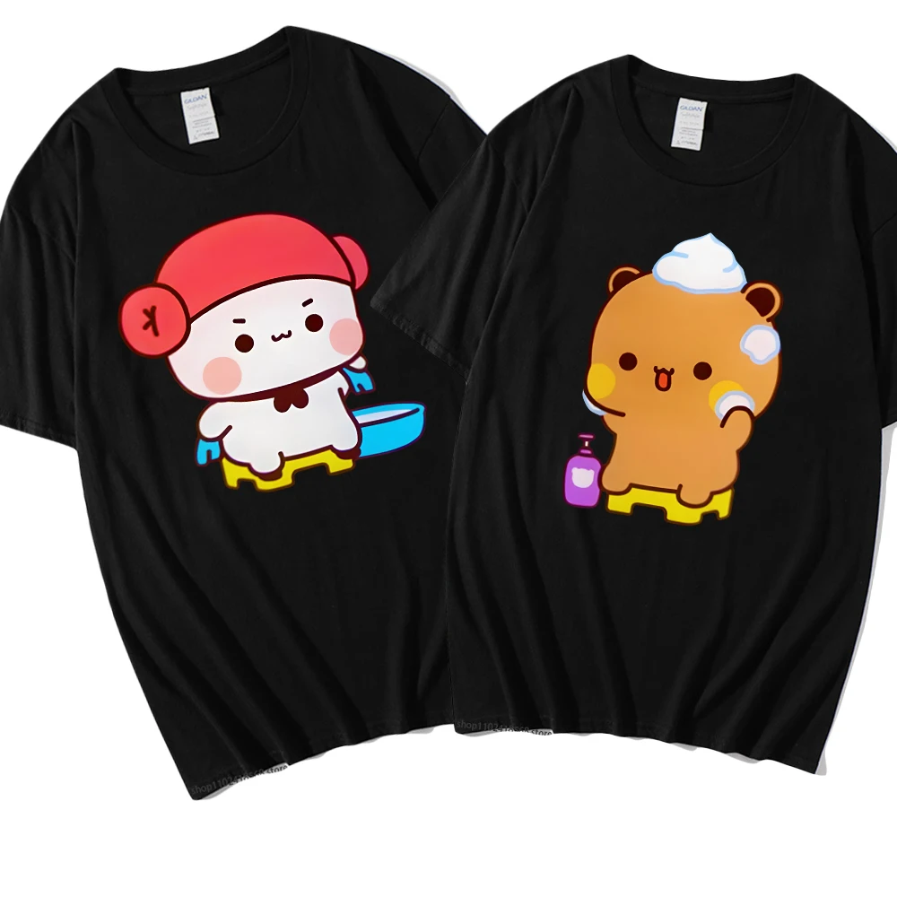 

Mochi Panda and Brownie Bear Enjoying The Bath Shirt Cute Dudu and Bubu Couple T-Shirts 100%Cotton Summer Clothes for Men Women