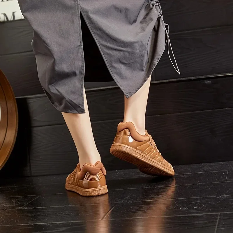 Высококачественные женские кроссовки 2024 женская повседневная обувь из