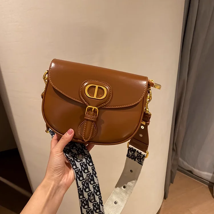 Fashion Wide Shoulder Strap Simple Saddle Bag 2023 New Trendy Women Luxury Bag High Quality Shoulder Messenger Bag