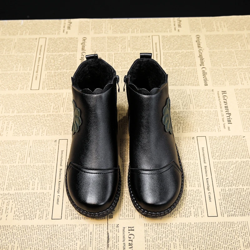 2023 Winter Women Genuine Leather Ankle Boots Handmade Lady Soft Flat Shoes Comfortable Casual Moccasins Side Zip Ankle Boots