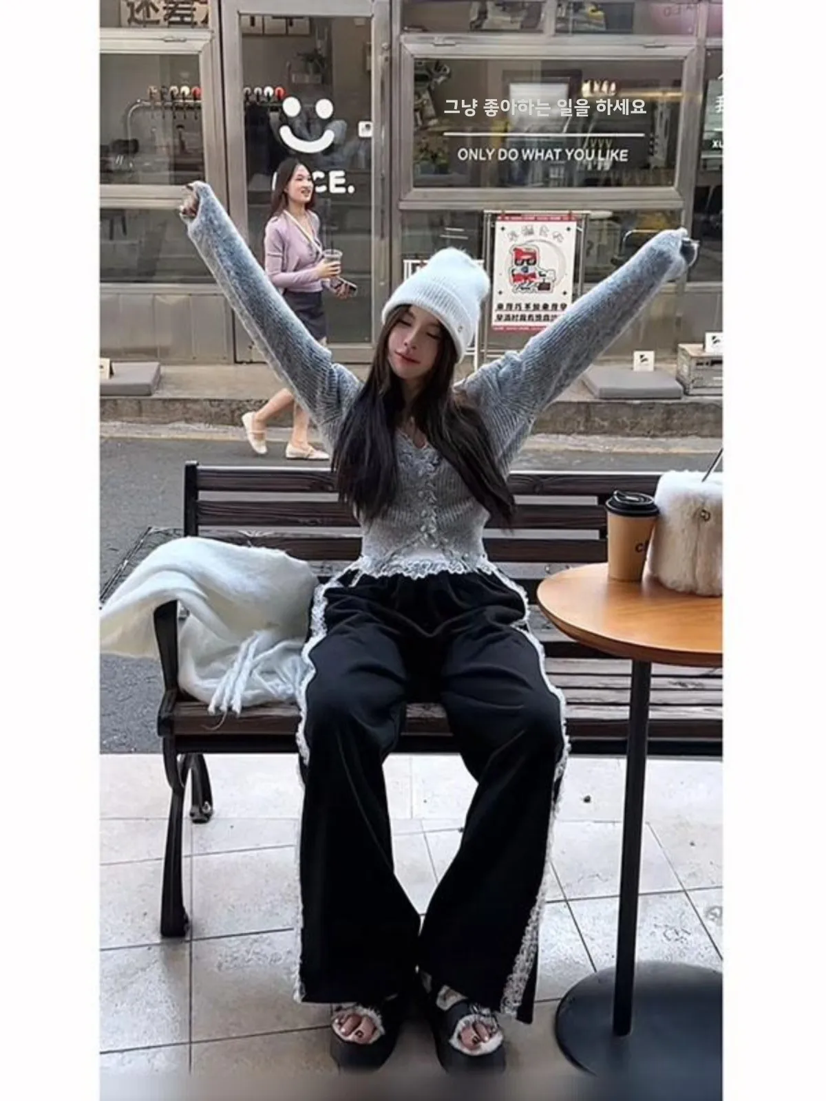 Серый свитер с v-образным вырезом вязаный кардиган для женщин осень и зима 2023