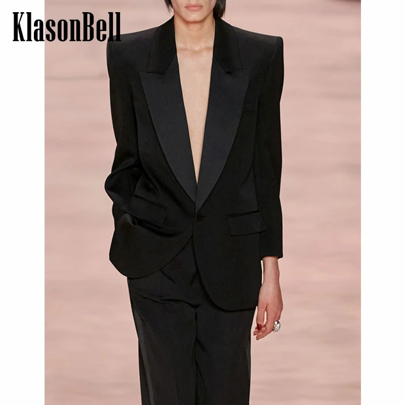 

9.22 KlasonBell Runway Black Shoulder Pads Nine Quarter Sleeve Blazer Women