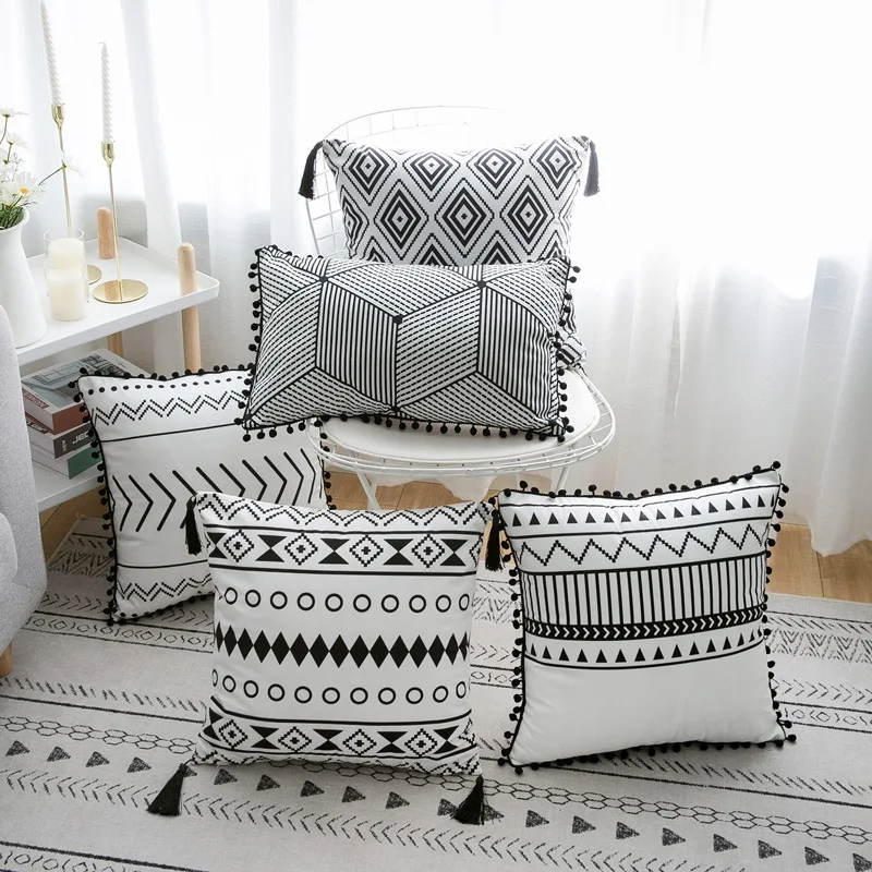 

Simple Decorative Cushion Cover White Black Rectangle Pillow Cover Soft 45x45cm 30x50cm Simple Geometric Pom Pom Ball Fringe