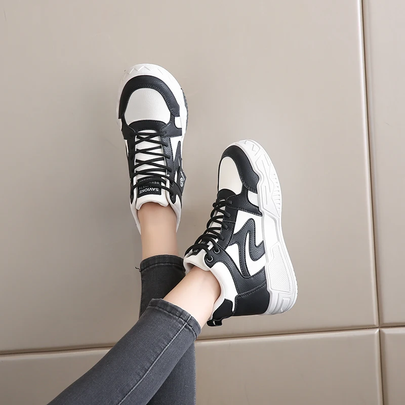 Кроссовки женские CRLAYDK