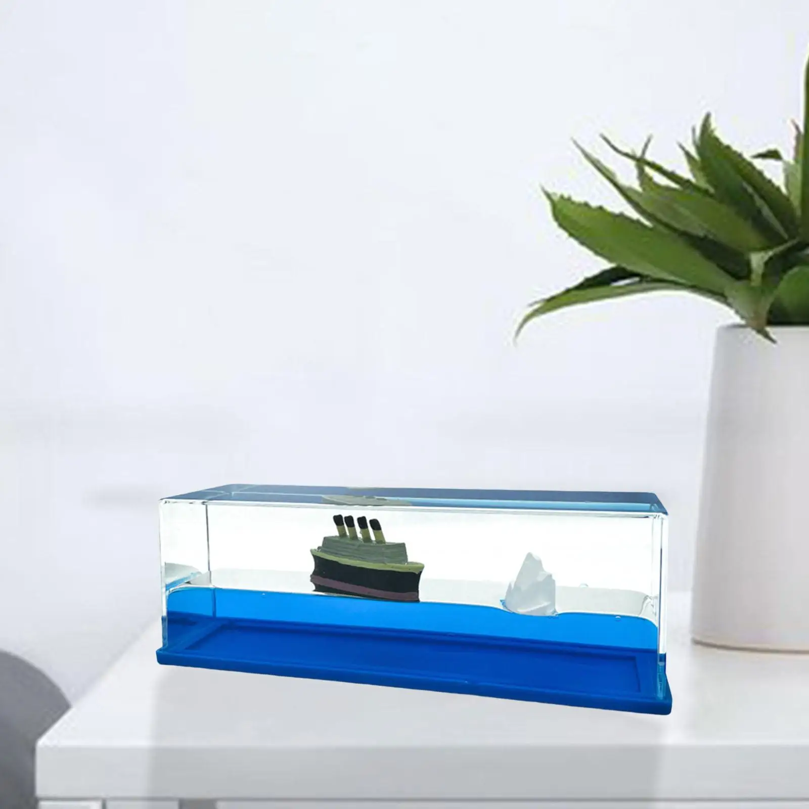 

Titanic Cruise Iceberg Fluid Liquid Toys Floating Toy Statue Decorations