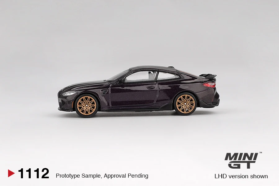 Фото MINIGT 1/64 BMW M4 M-Performance (G82) Daytona Violet MGT01112-CH Автомобиль из сплава, литая под давлением металлическая модель, детские игрушки для мальчиков №2