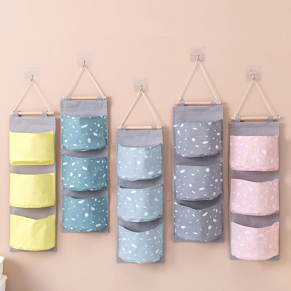 

Hanging Bag Storage with 3 Grids, Perfect for Sorting Sundries In Dormitory Room Kitchen and Garden Sundries Storage Sorting Bag