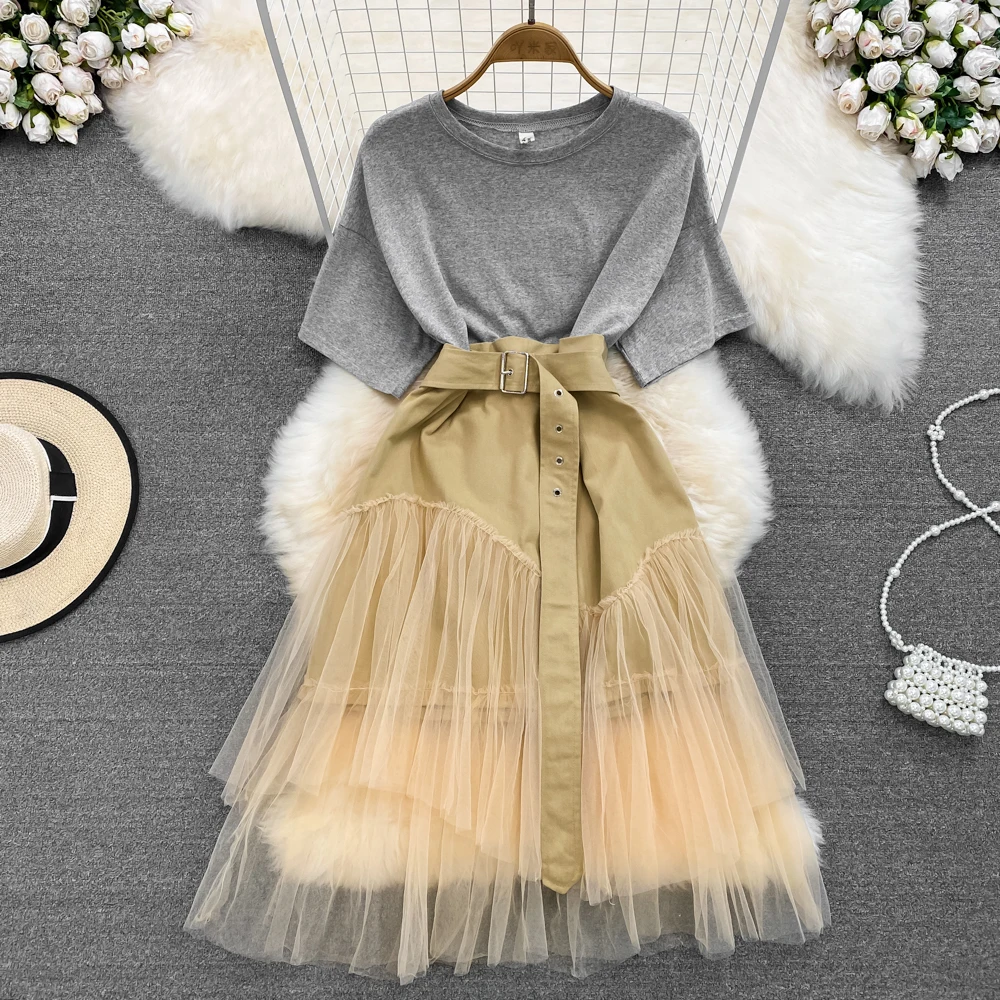

VANOVICH Korean Vintage Temperament Loose O-neck Short Sleeve Contrast Color Fake Two-piece Patchwork High Waist Gauze Dress