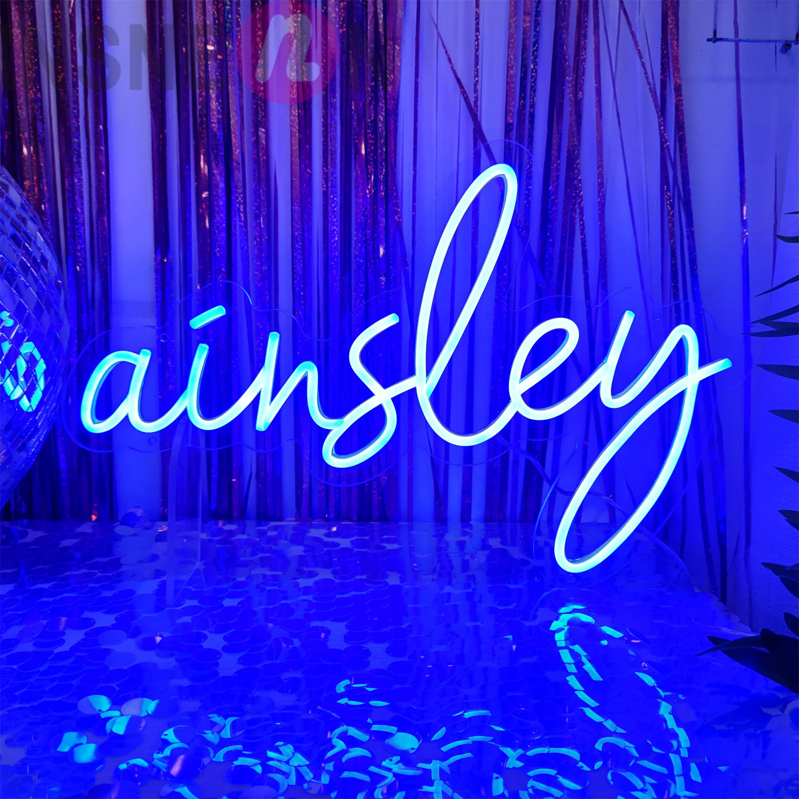 Необычная неоновая вывеска Ainsley с именем индивидуальная женская свадебная