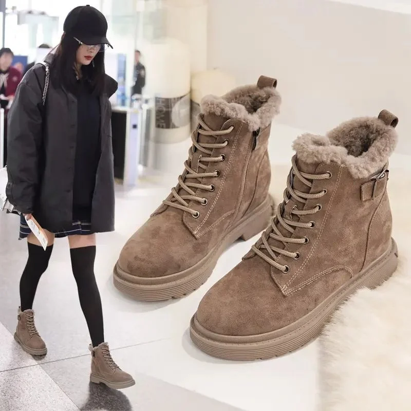 

Высокие женские ботинки из натуральной шерсти и снежные сапоги: износостойкие