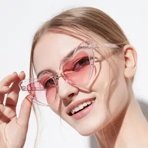 2022 Fashion Love Heart Sunglasses Women cute sexy retro Cat Eye Vintage cheap Sun Glasses red purpl