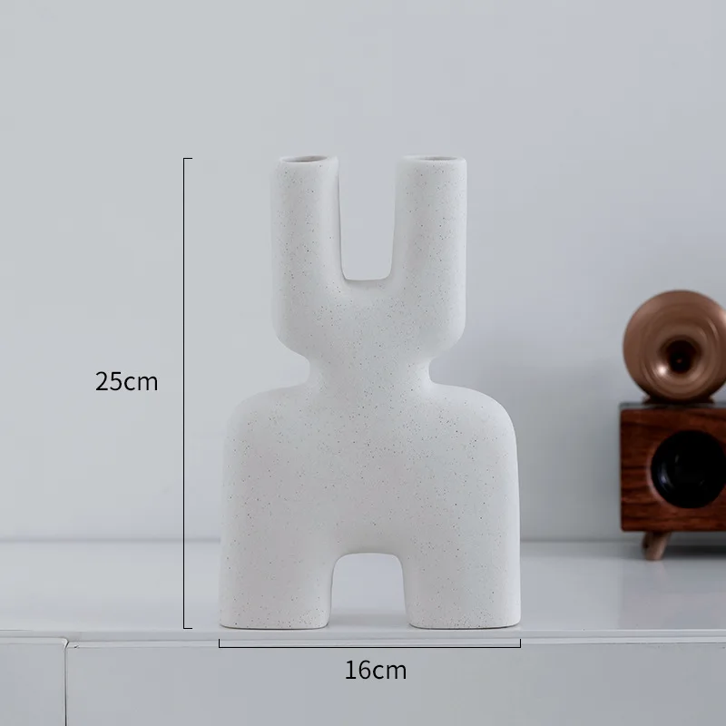 

Керамическая ваза