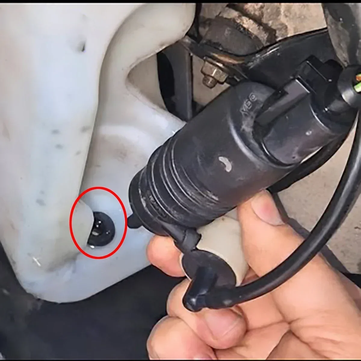 Омыватель лобового стекла автомобилей уплотнение насоса фары резервуар для воды