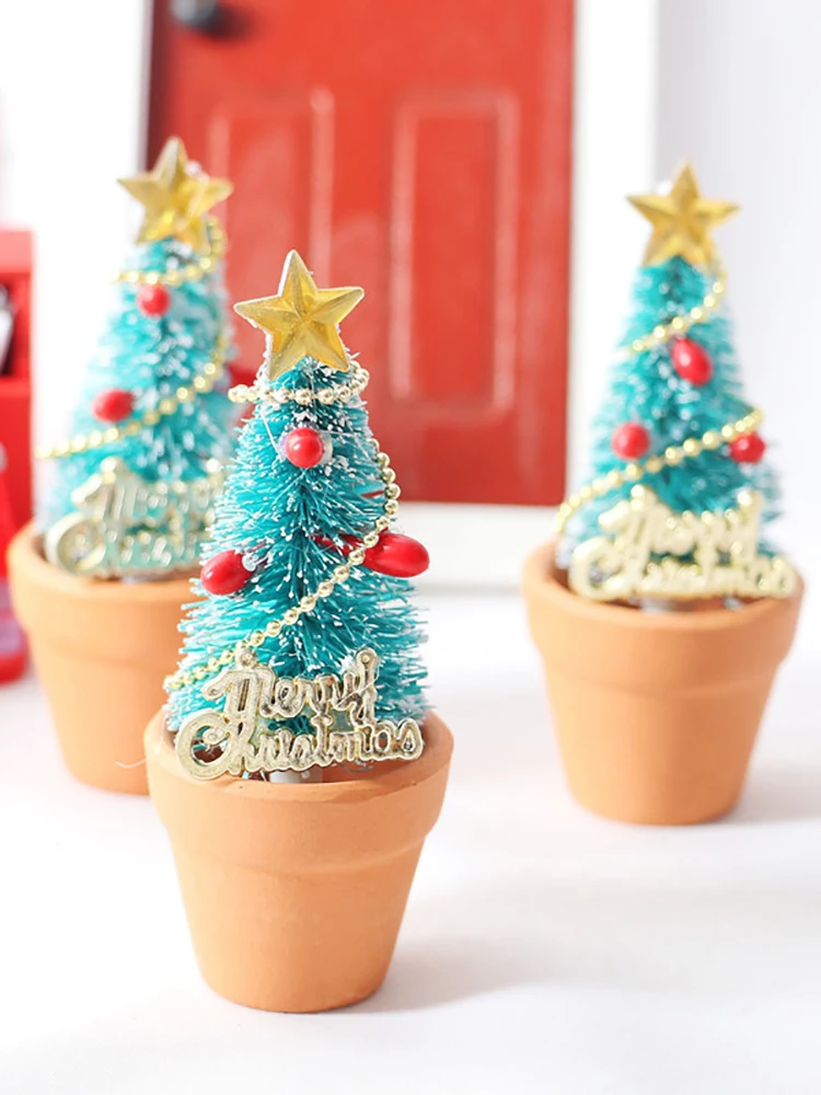 

1/12 Dollhouse Christmas Tree Miniature Fairy Garden Home Decoration Mini Craft Dollhouse Micro Decor DIY Gift Dollhouse Decor
