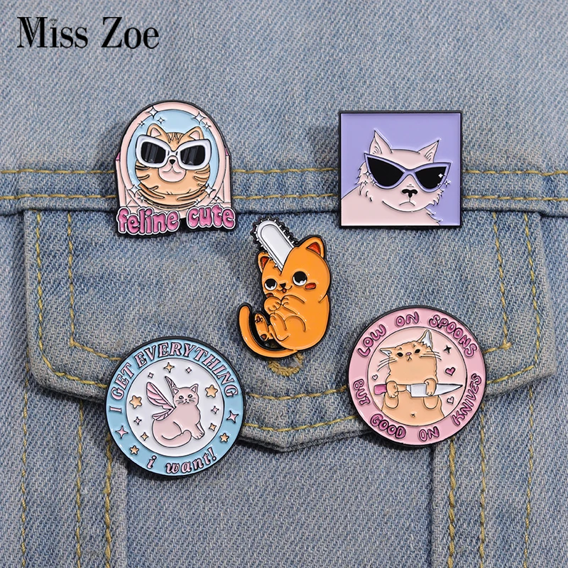 

Cool Feline Enamel Pins Custom Chainsaw Cat Pochita Brooches Lapel Badges Cartoon Animal Jewelry Gift for Kids Friends