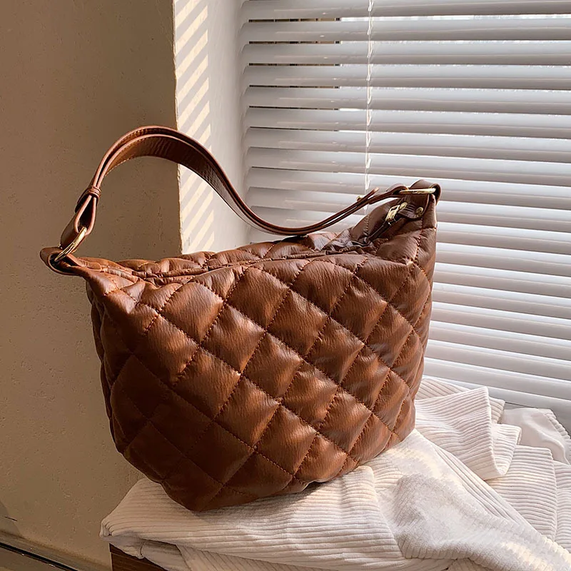 

Brand Designer Plaid Quilted Women's Shoulder Bag Fashion SimpleHandbag Large Square Crossbody Bag Shoulder Bag