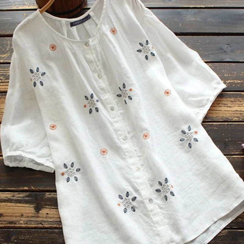 

Fashionable Summer Top Women's Embroidered Shirt Flower Powder Blusher Women's Short Sleeve Neutral Casual Button Loose Shirt
