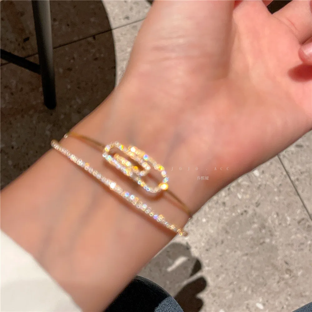 

new ins TikTok fashion casual exquisite micro inset bracelet celebrity style hand jewelry resort style gold paper clip bracelet