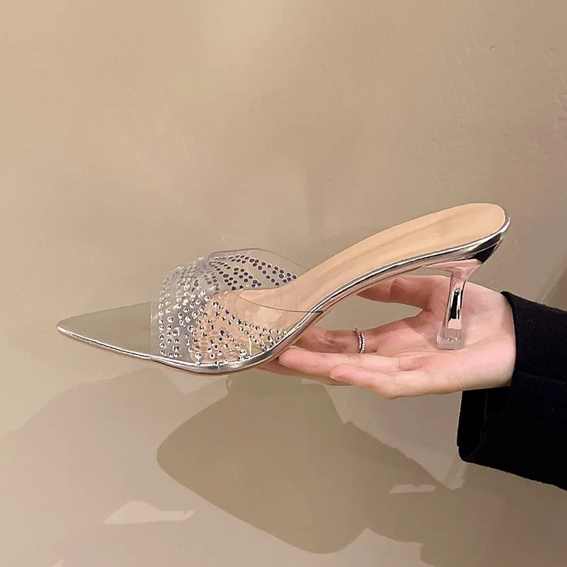 Новые летние тапочки без шнуровки женские модные износостойкие туфли со