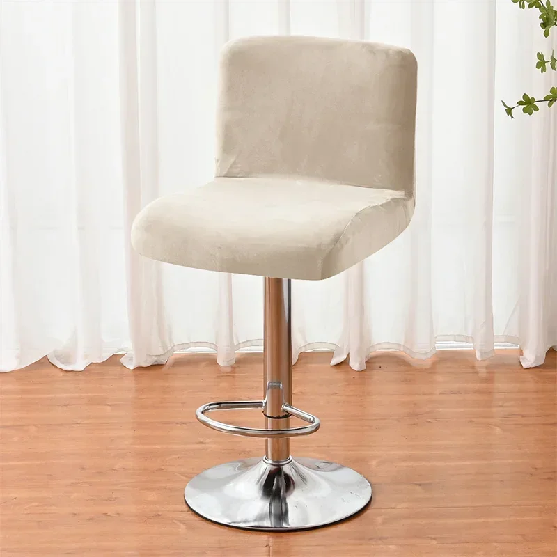 

Бархатные чехлы для стульев Yupartex