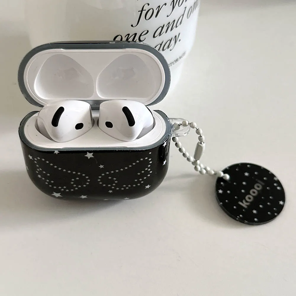 Фото Черный гладкий мягкий чехол для наушников Airpods 4 2024 с милыми крыльями ангела и звездами, подвесной чехол для Airpods Pro 2 1 2 3 поколения №3