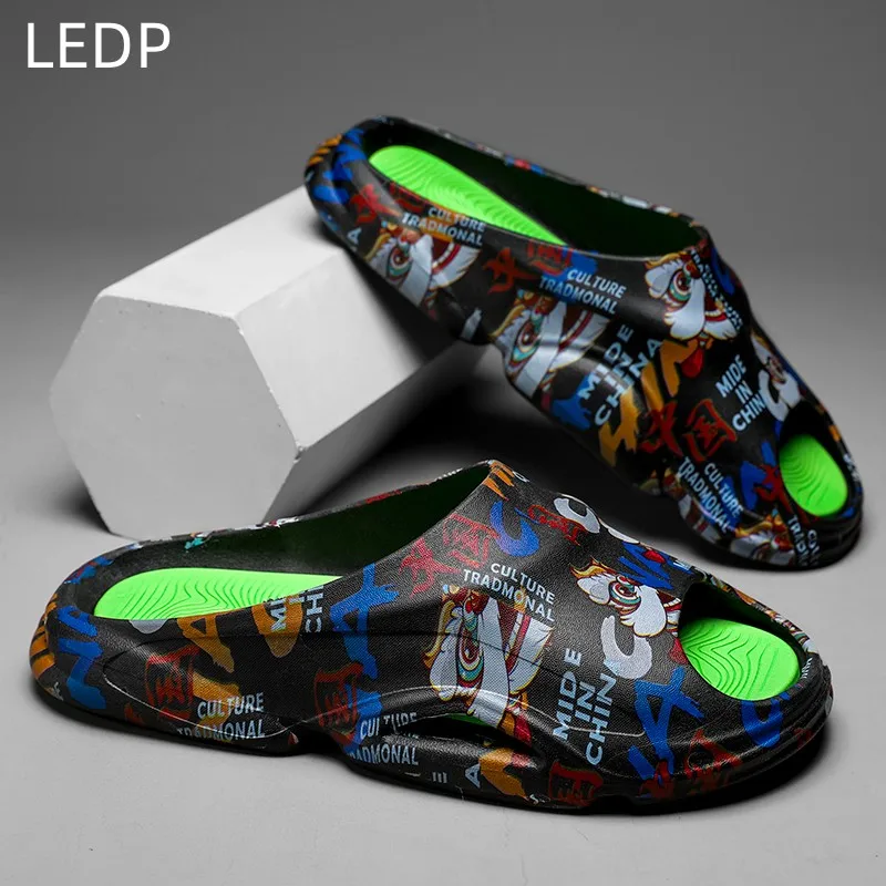 Мужские шлепанцы для дома и улицы универсальные сандалии Нескользящие удобные