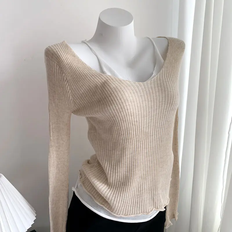 

2023 Early Autumn Zhao Rusi with the Same Pure Desire to Fake Two Knitted Shirt Color a Word Shoulder Off-shoulder Long-sleeved