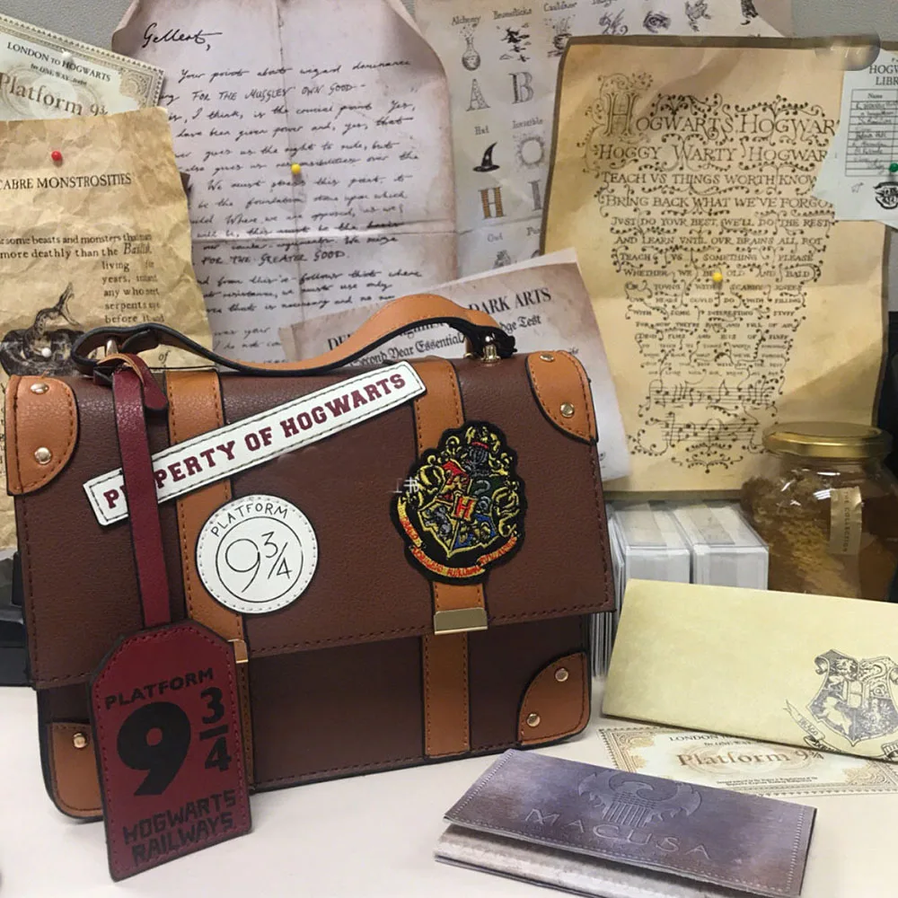 

School of Witchcraft and Wizardry Embroidered Badge Small Square Shoulder Bag Crossbody Women's Handbag