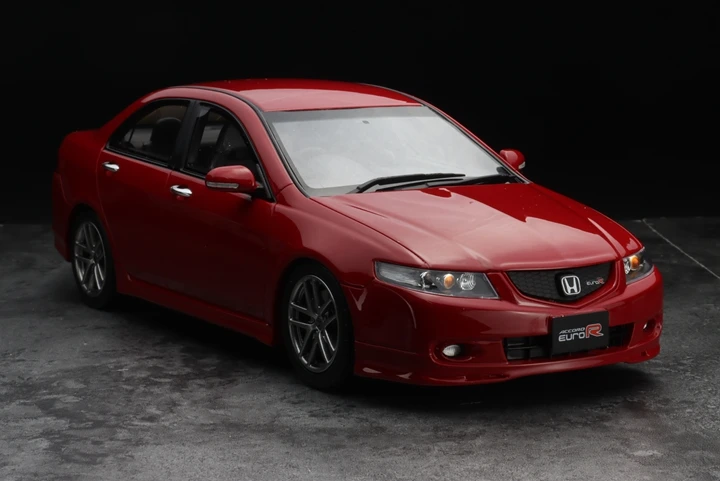 

OTTO 1:18 Honda Accord Euro R JDM Limited to 300 Units Limited Edition Resin Metal Static Car Model Toy Gift