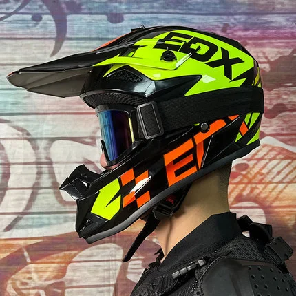 2022 New Motocross Helmets Chopper Biker Motorbike Helm Professional  off-road  Full Face DOT Approved Motorcycle Helmets