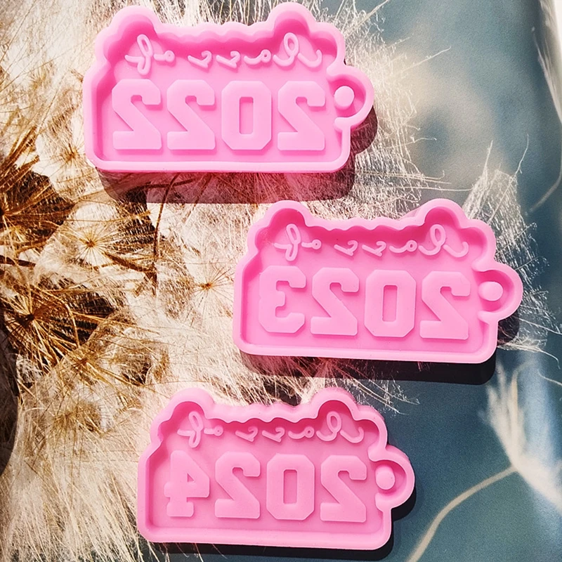 

1/3 Pcs 2022 2023 2024 Year Keychain UV Crystal Epoxy Mold Pendant Ornaments Resin Silicone Mould DIY Craft Jewelry Mold T8DE