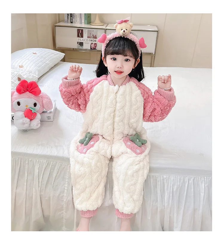 Комбинезон для девочек осенне-зимняя Фланелевая Пижама маленьких с двойным