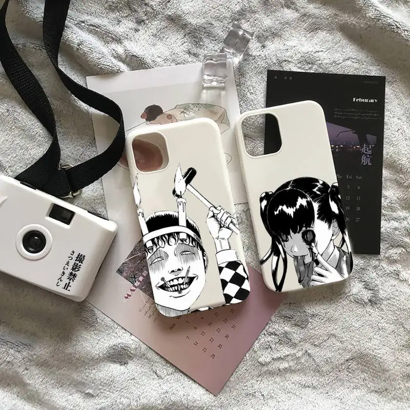 

Junji Ito Collection Tees Horror Phone Case Candy Color for iPhone 6 7 8 11 12 13 s mini pro X XS XR MAX Plus