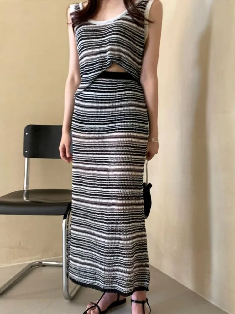 

Knitted Summer 2 Two Piece Set Women Striped Slip Backless Ladies Cropped Tops Loose Fashion High Waist Long Skirts Woman 2023