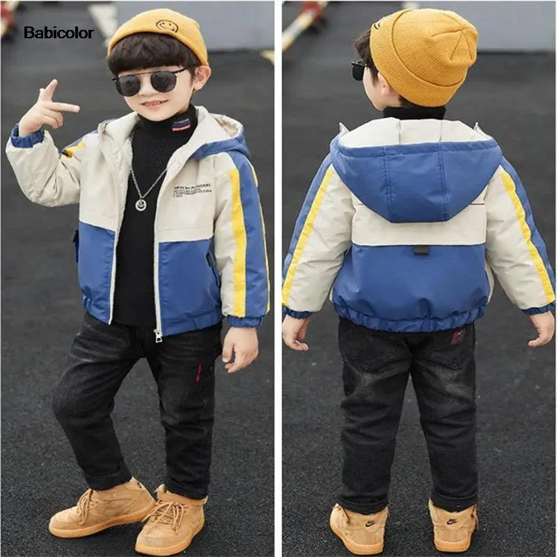 

Осенне-зимнее пальто для мальчиков 2022 г. Новая детская одежда утепленное пальто в Корейском стиле для мальчиков в иностранном стиле