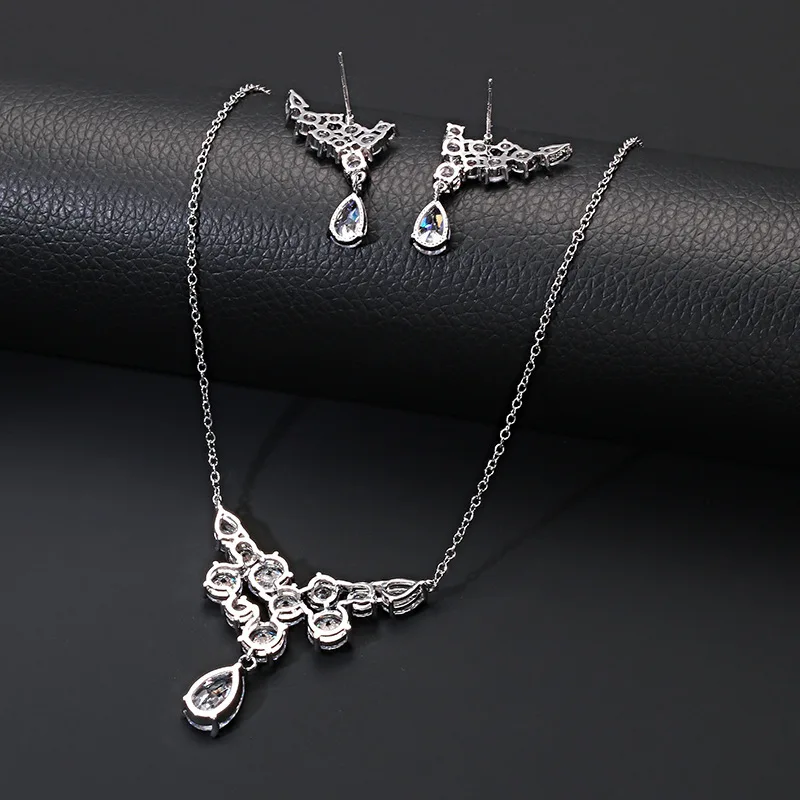 Ожерелье с подвеской в виде капли воды из кубического циркония элегантные