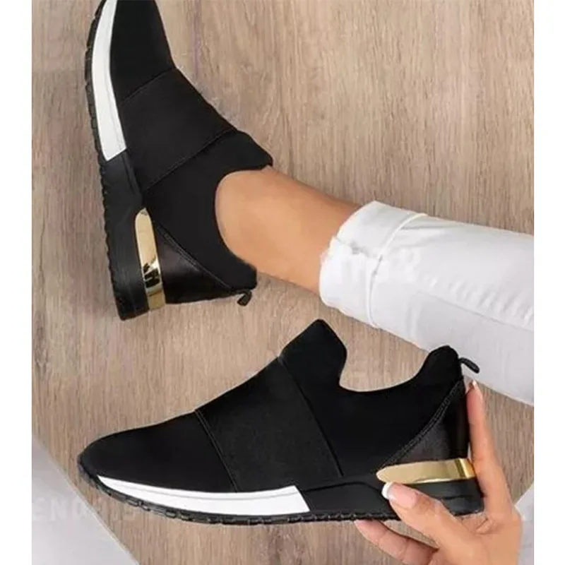 

2022 Sports Shoes Women's Thick-soled Vulcanized Shoes Women's Solid Color Slip-on Sneakers Women's Casual Fashion All-match