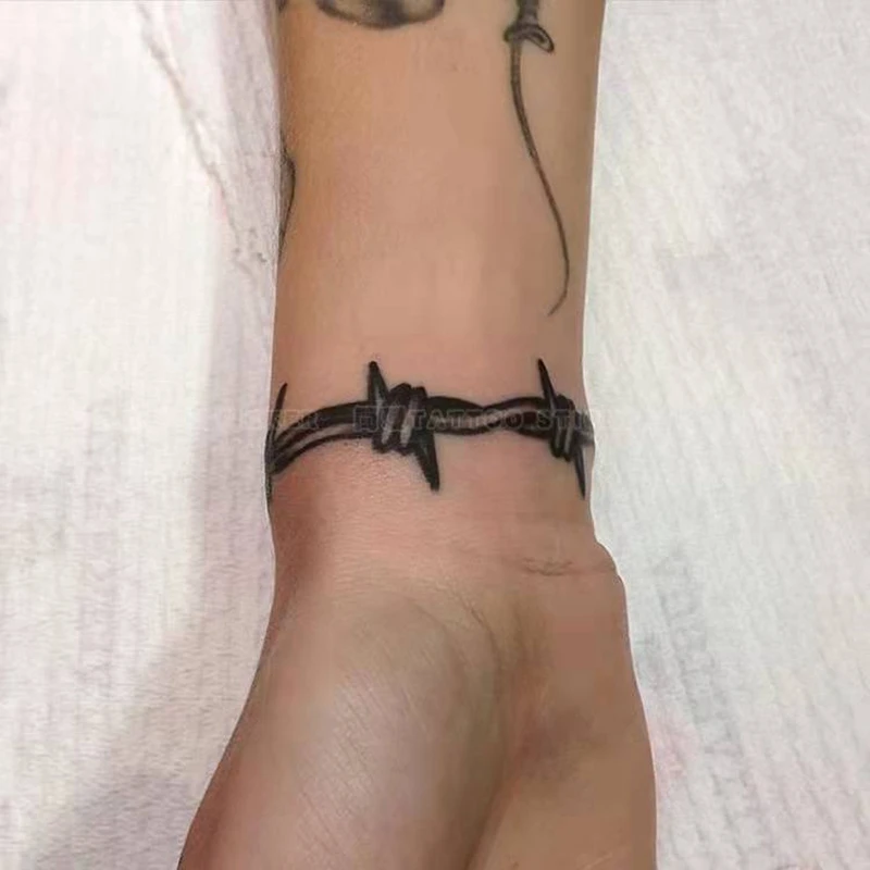 

Sdotter Waterproof Tattoo Stickers Wrist Thorns Wire Bracelet Body Art Fake Tattoos Men Women Cool Personality Black Temporary T