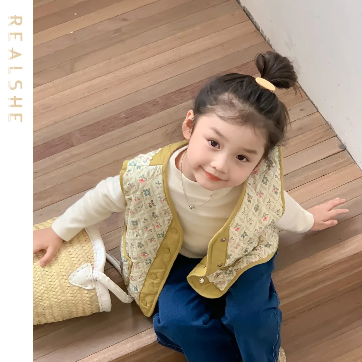 

Плотный теплый жилет для девочек, осенне-зимняя одежда, детская одежда, жилет для девочек, детский жилет без рукавов с цветочным рисунком