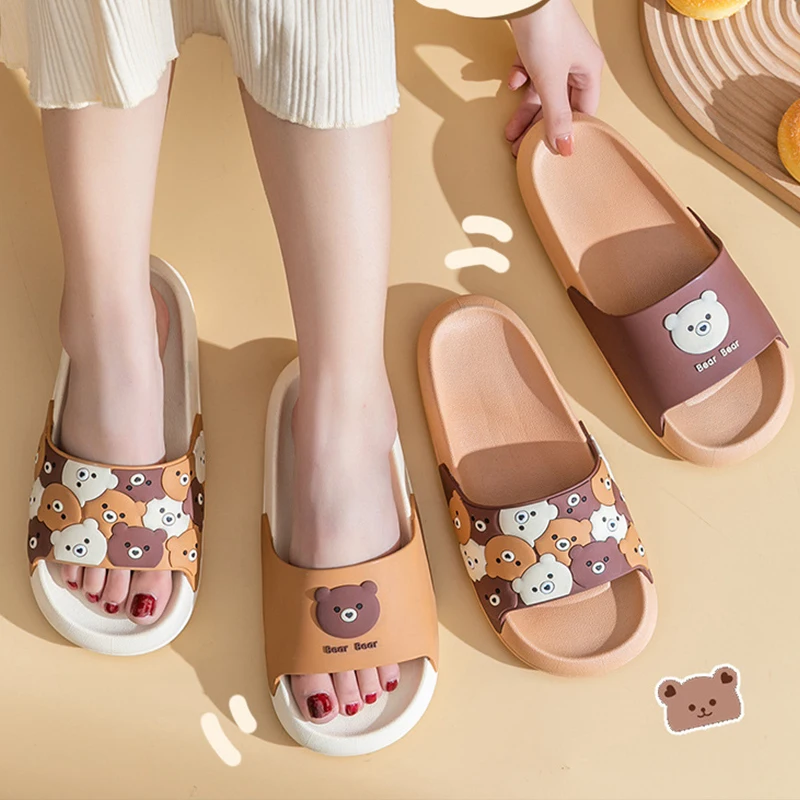 Fashion Cute Bear Design Women's Slides 2023 Summer Fashion New Platform Soft Non-Slip Sandals New Indoor Bathroom Slippers