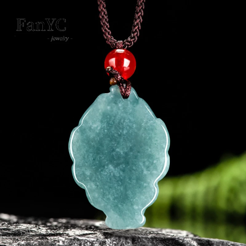 Подвеска из натурального нефрита синяя вода девять хвостов лиса ручная работа